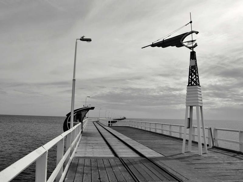 Moving with Elderly Parents: Ensuring a Smooth Transition